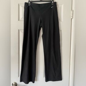 Nike Wide Leg Workout Pant Size Small (4-6)
